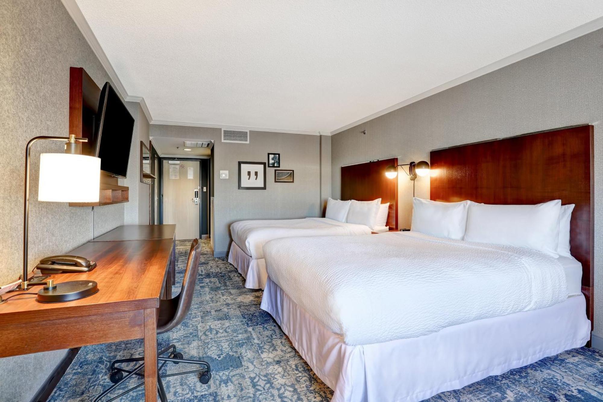 Four Points By Sheraton Toronto Mississauga Bagian luar foto